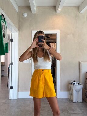 Show me your MUMU High-Waist Orange Linen Shorts